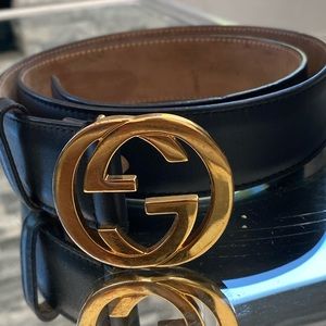 Woman's Gucci Belt, 100% authentic, good